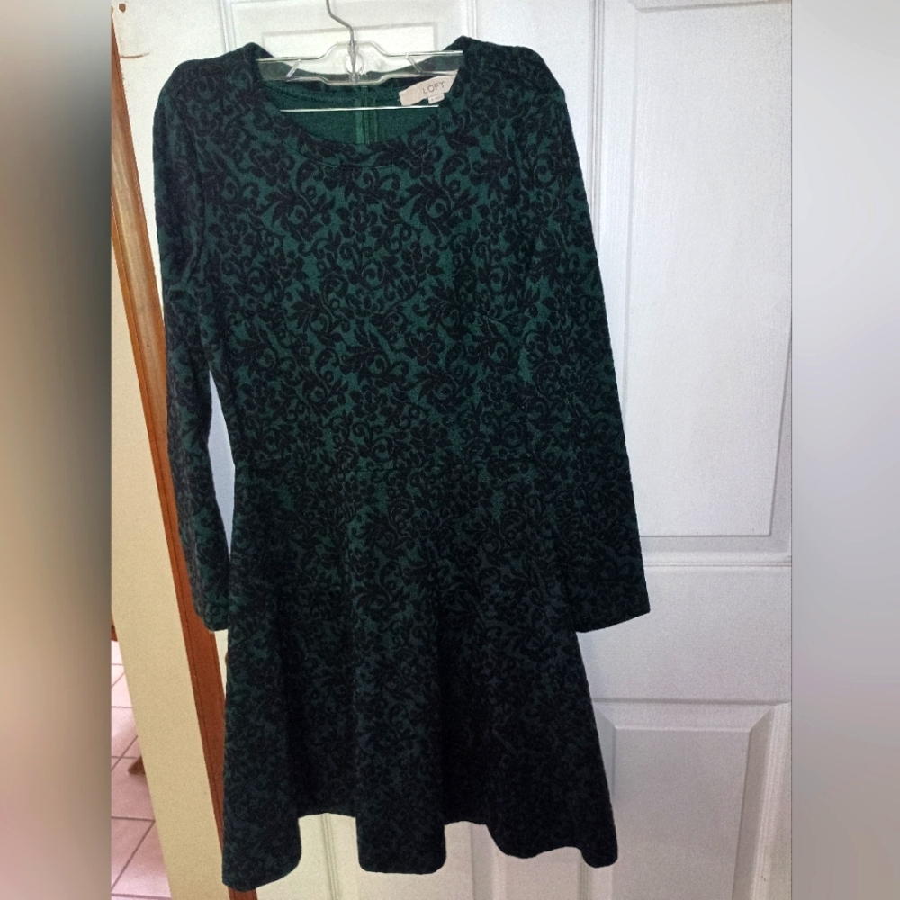 Loft textured green and black Winter Dress.  Size 4.